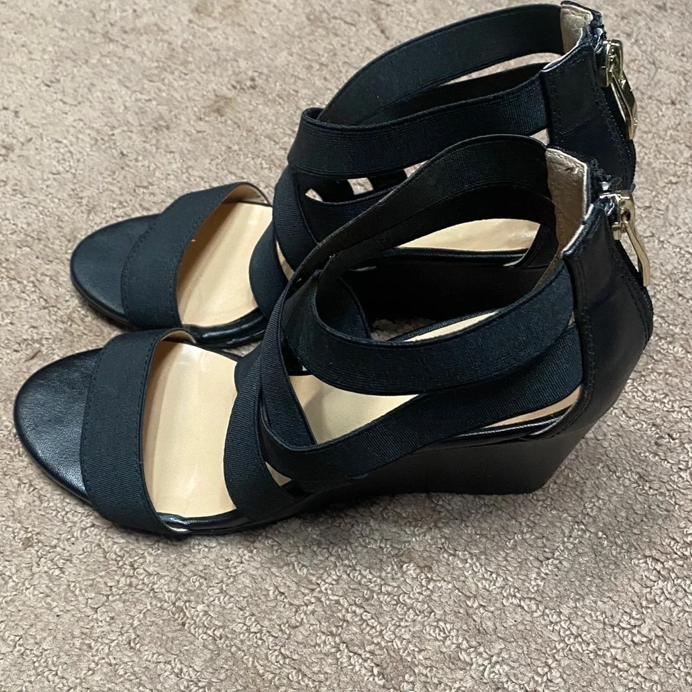 Black Strappy Wedge Size 6M Dress Sandals Summer Wedding Guest Career